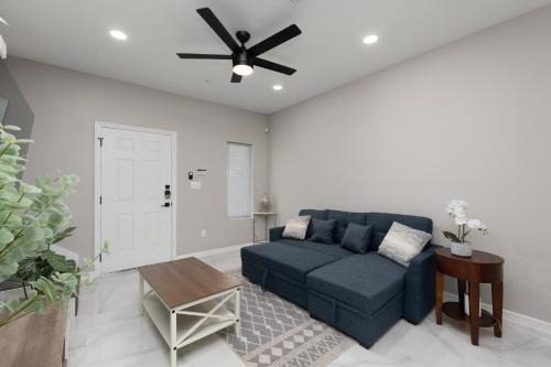 Hummingbird Apt 11