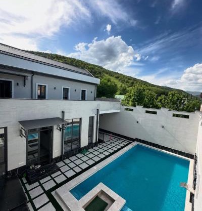 Humsan-hills Quiet Valley Retreat & BBQ-Friendly Hillside Fun