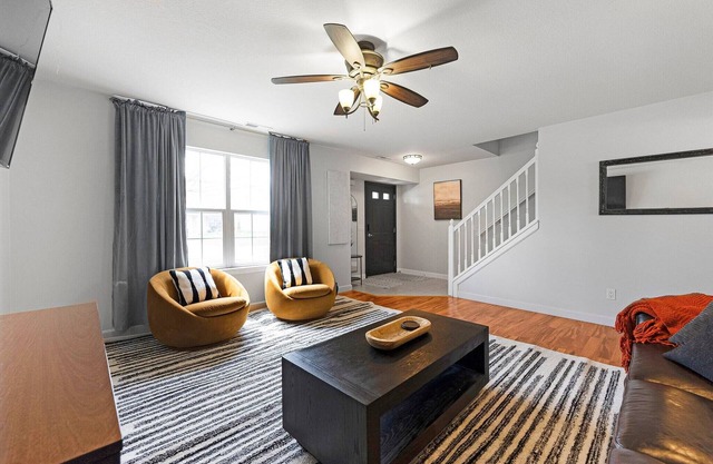 Huntertown 4 Bed! Pets LOVE Fenced Yard & Fire Pit