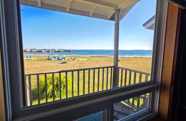 Hunts Point 1-BR Coastal Retreat - Cottage # 6