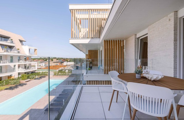 Huswell - New apartment with pool, parking & Spa