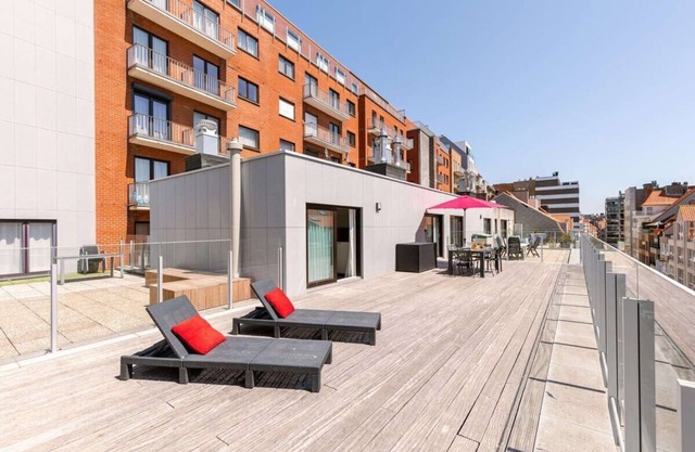 Huswell - Sunny apartment in Knokke-Heist with big