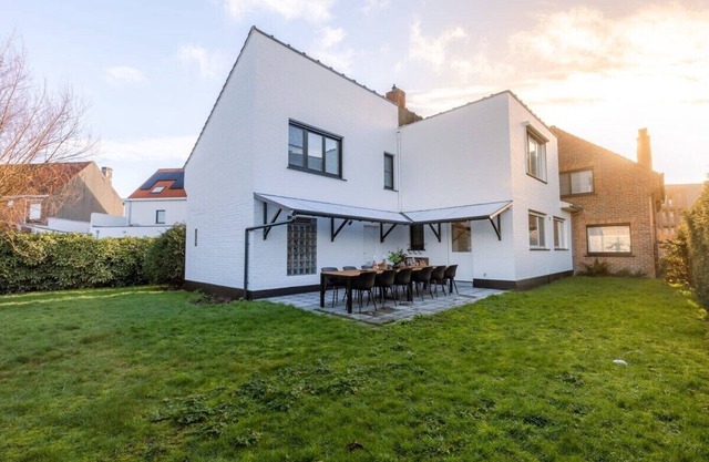 Huswell - Spacious house with sunny garden