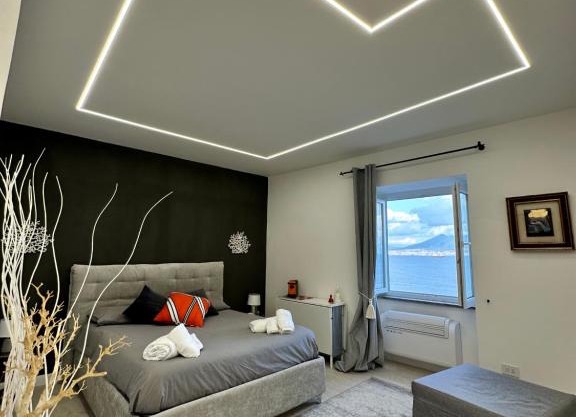 HV Suites PAUSILYPON
