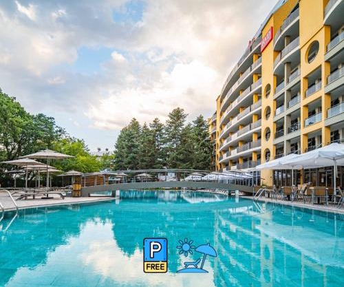 HVD Viva Club Ultra All Inclusive - Private Beach & Free Parking