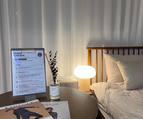 Hwagok MIN STAY - Hongdae 20min