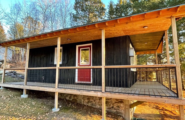 Hygge Hideaway w/ private sauna - Crane Lake
