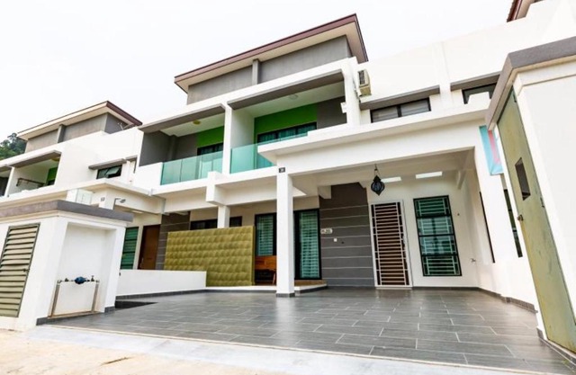 HyperTribe Holiday Home @ Pangkor