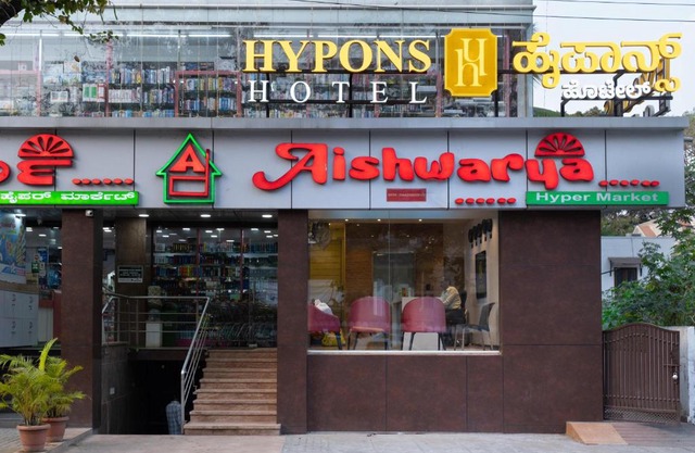 Hypons Hotel