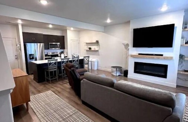 Hyrum Haven Townhouse
