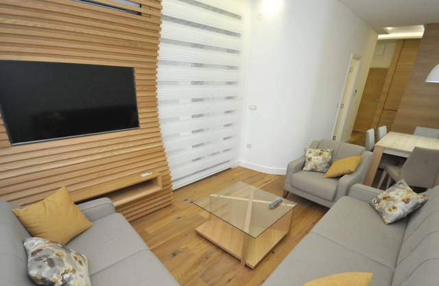 I&E Apartments - Rozino