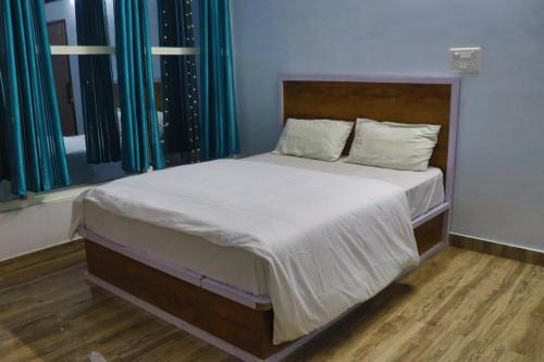 I-ROOMZ S S V Hotel