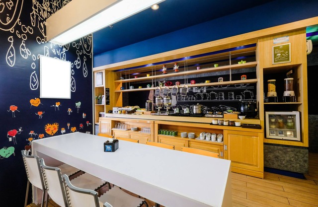 ibis budget Makassar Airport