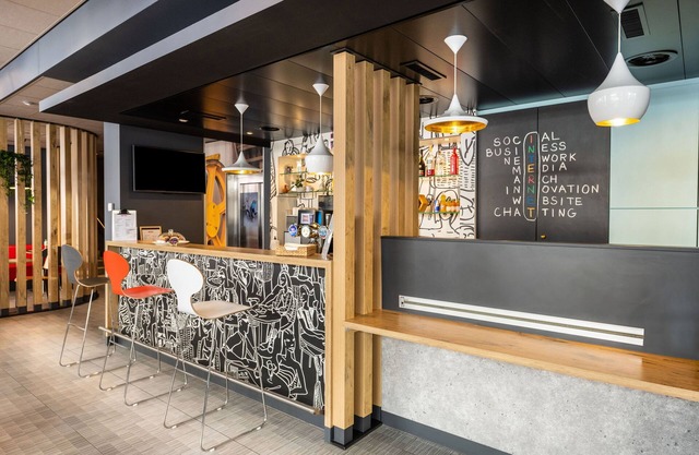 ibis Geneve Centre Lac