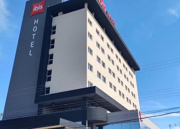 ibis Nova Serrana