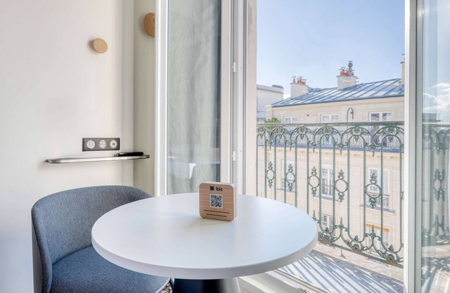 ibis Paris Père Lachaise