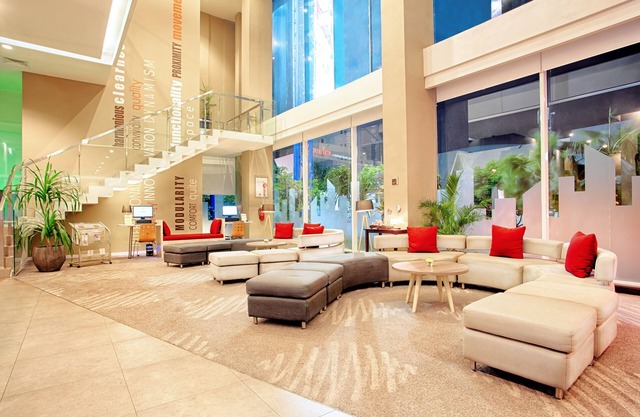 ibis Surabaya City Center