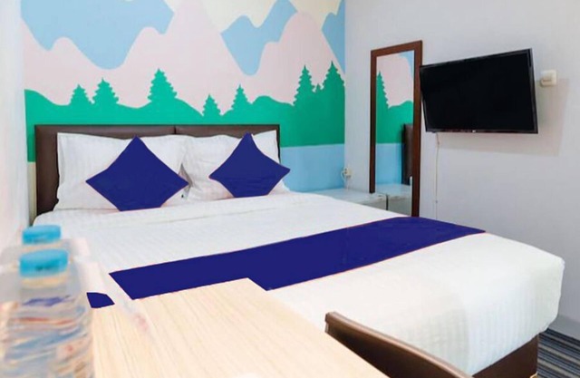 Ichiza Hotel