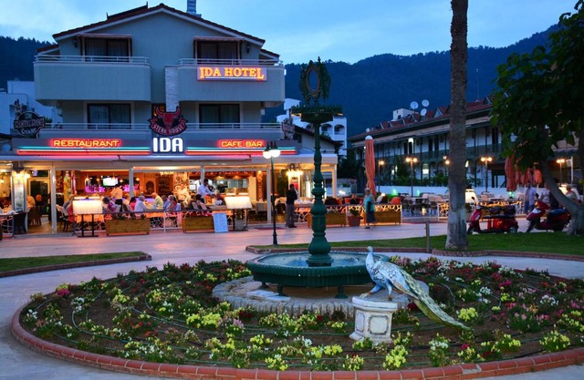 Ida Hotel