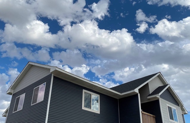 Idaho falls home with a view!