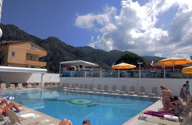 Idas Hotel