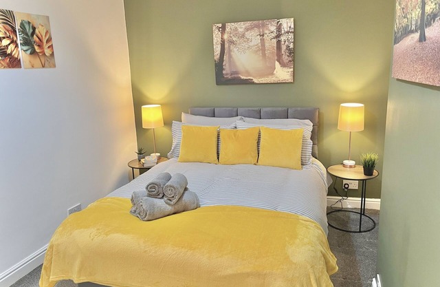 Home-Premium-Baño Privado-Vista a la Calle-Meadow St