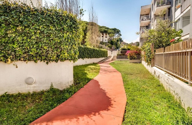 Apartamento ideal familias 1km tren y comercios
