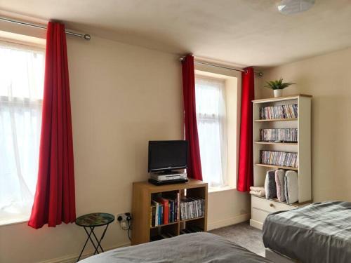 Ideal Apartment close to the Hustle and Bustle,Town Centre