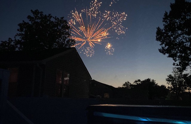 Ideal Beach Bungalow w/Swimspa!Walk to tranquil beach w/NYC skyline.Pet friendly