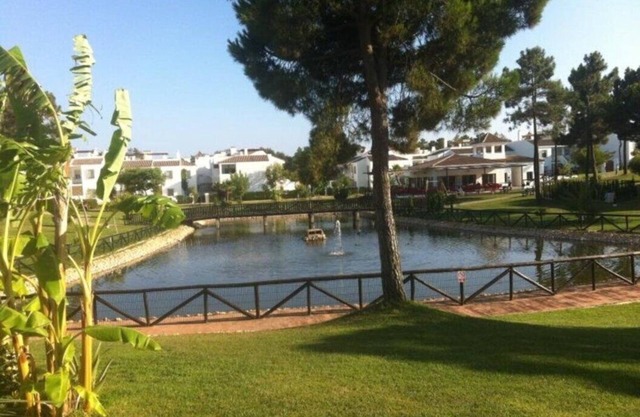 Ideal para viajes en familias, cerca del Rocio y Portugal, se acepta mascotas