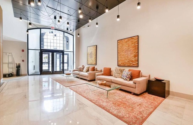 Ideal for Medical Professional! Studio w W/D & Fast Wifi| Theater District