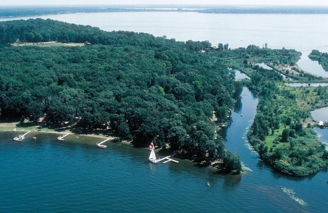 Ubicación ideal en Level, Sandy Shore en Beautiful Gull Lake en Brainerd Lakes