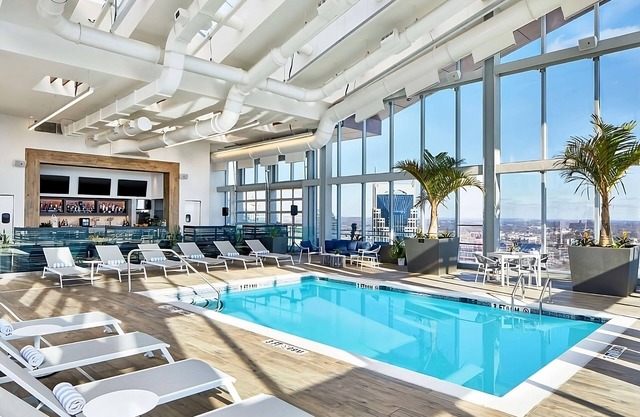Ideal Mix of Comfort and Value! Kitchenette, Pet-friendly, Indoor Pool!