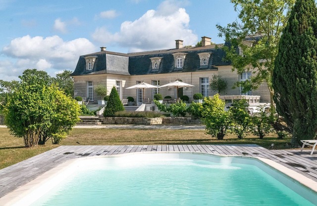 Idf003 - Stunning mansion next to Versailles