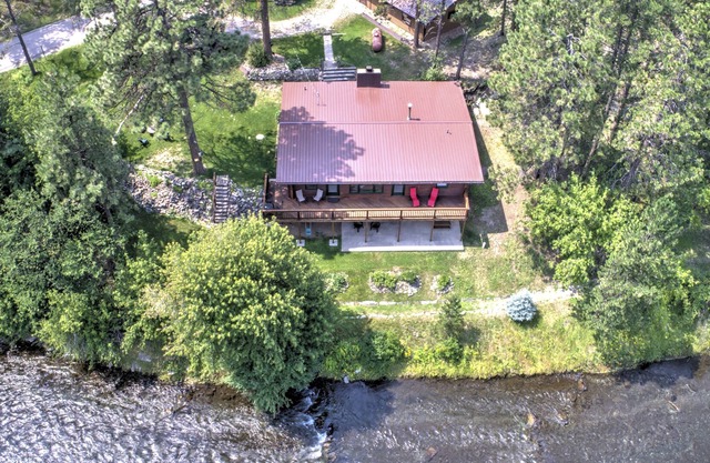 Idle Rest Log Cabin en The Creek, ubicado en el centro de Black Hills Adventures