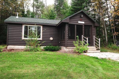 Idyllic Cabin Rental near the Au Sable River in Michigan