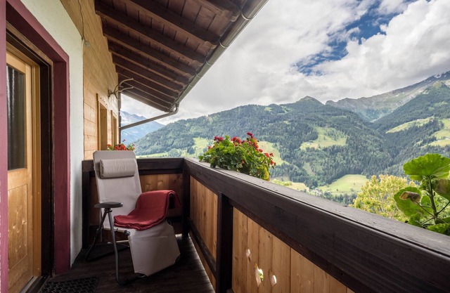 Idílico apartamento vacacional Hochwilde Jogglanderhof con balcón