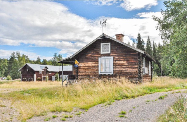Idyllic log cabin in Dalarna close to nature and skiing | SE19020