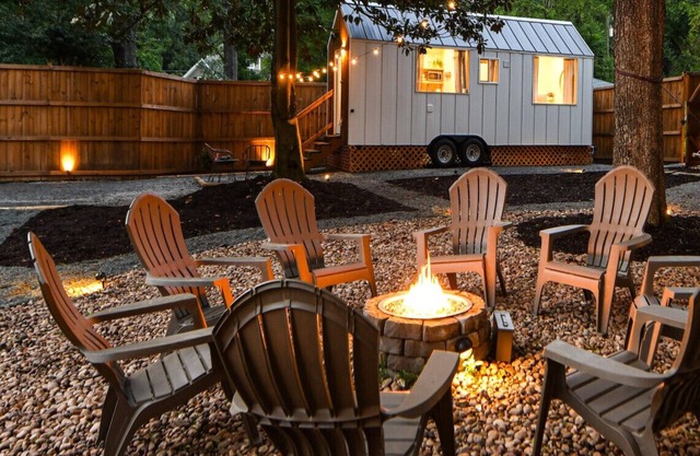 Idyllic "Magnolia Mini" Tiny Home in Downtown Norcross Near Atlanta