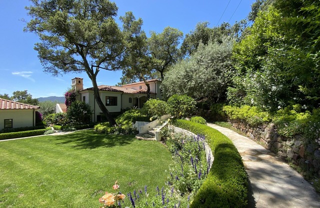 Idyllic Retreat with Views, Sunny Gardens & Pool!