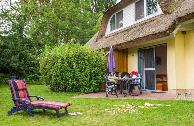 Idílica cabaña de paja Hawthorn 1 con sauna y chimenea - DHH Hawthorn 1