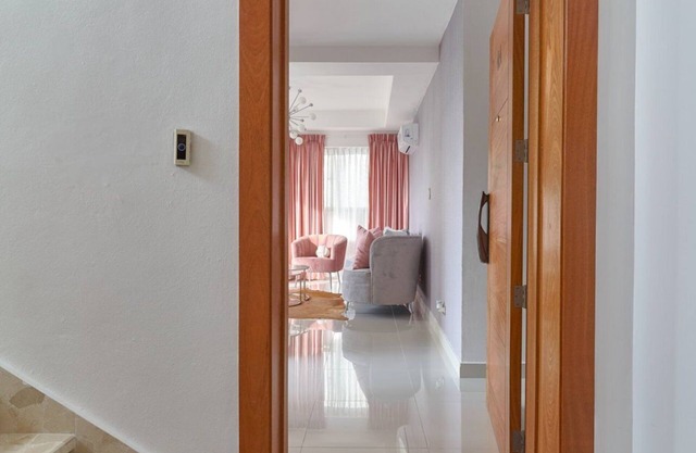 NEW-APTO CENTRICO A LA CIUDAD,SEGURIDAD 24/7-3BR-3.5-BRO-GYM,FREE WIFE & PARKING