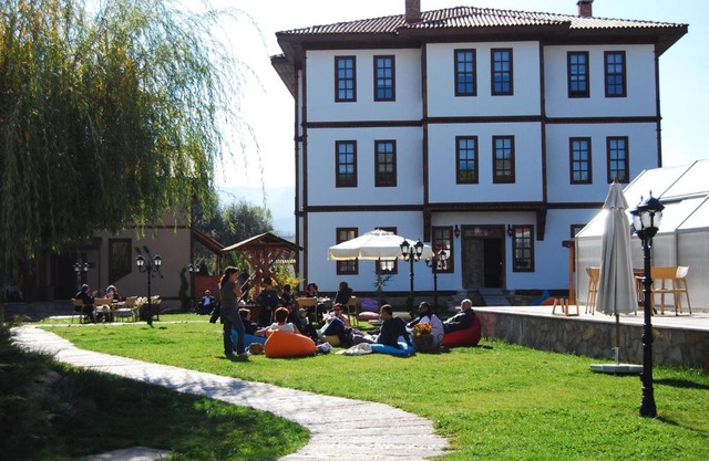 Iksir Resort Town