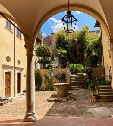Il cortile in centro