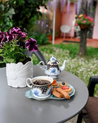 Il Giardino di Cristina - A literary B&B in Chianti