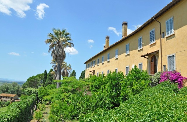 Villa en Marsiliana con 7 habitaciones, capacidad 13