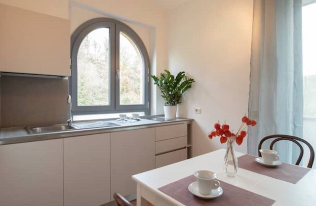 Il Sentiero Apartment, sourrounded by greenery