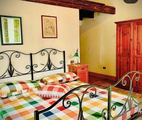 Il Vicolo apartment in the village
