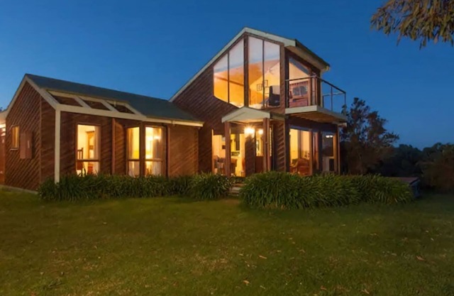 Illangi Beach Retreat