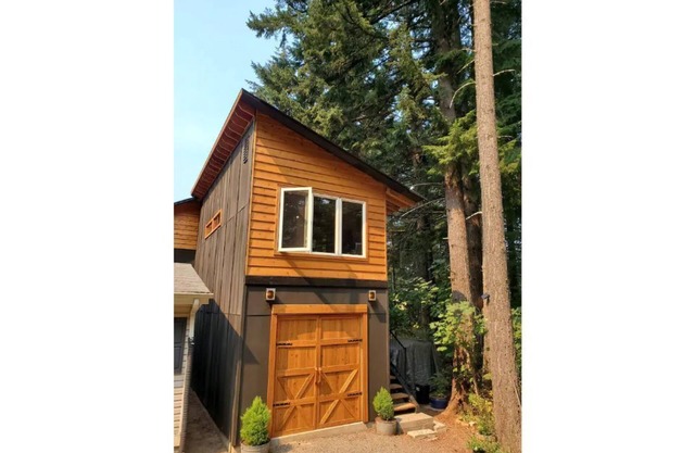 Iman Treetop Loft